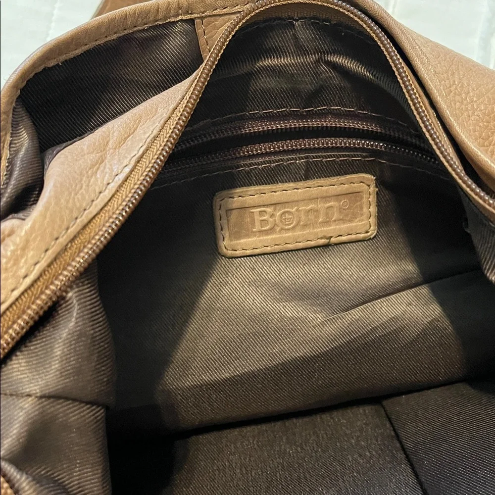 BORN Morley leather crossbody/hobo bag - Picture 8 of 16